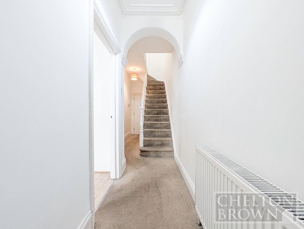 Property photo 2 of 29 Entrance Hall