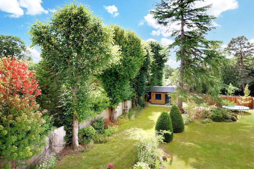 Property photo 3 of 18 Picture No. 27