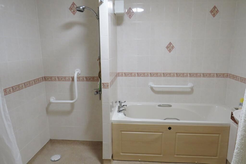 Property photo 3 of 7