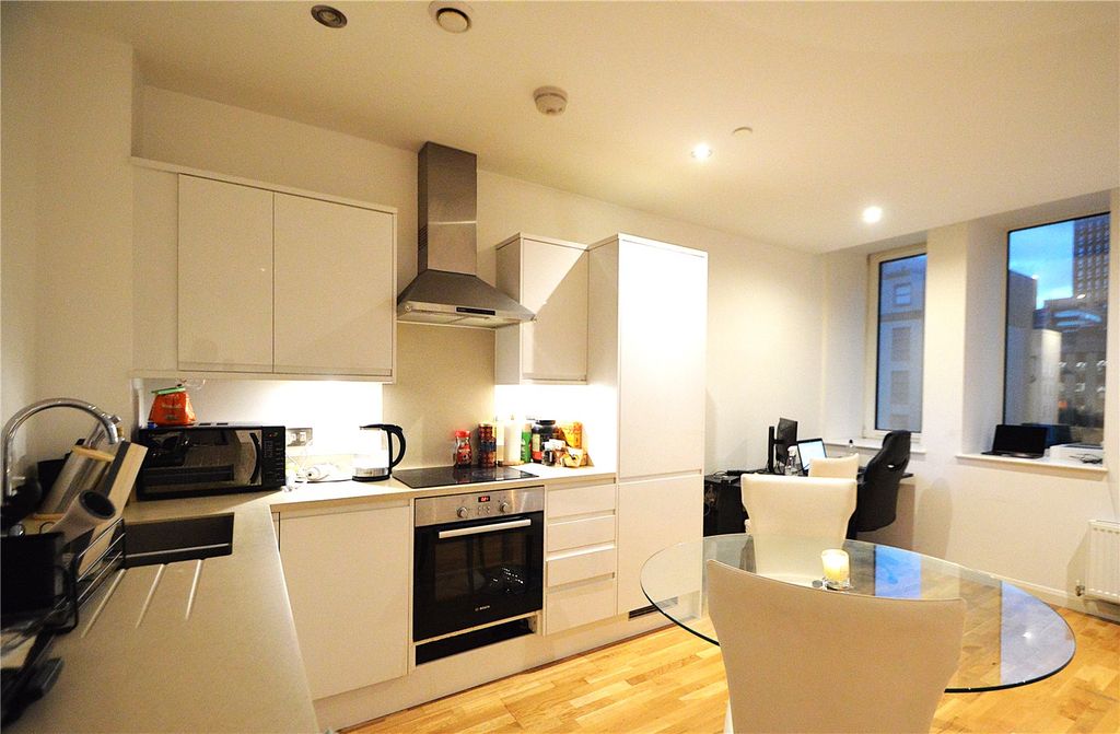 Property photo 2 of 6 Picture No. 05