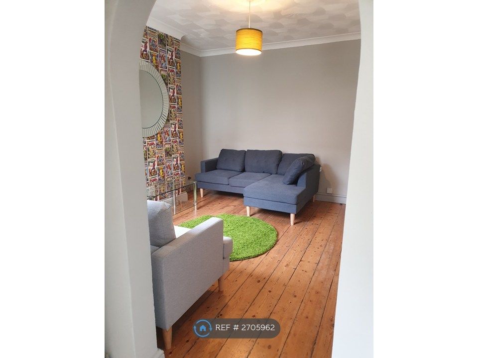 Property photo 3 of 21