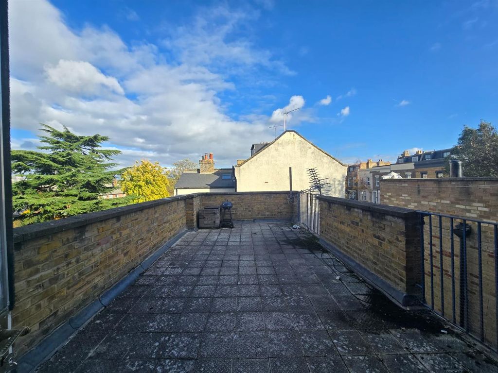 Property photo 1 of 8 Whatsapp Image 2025-10-27 At 15.28.48.Jpeg