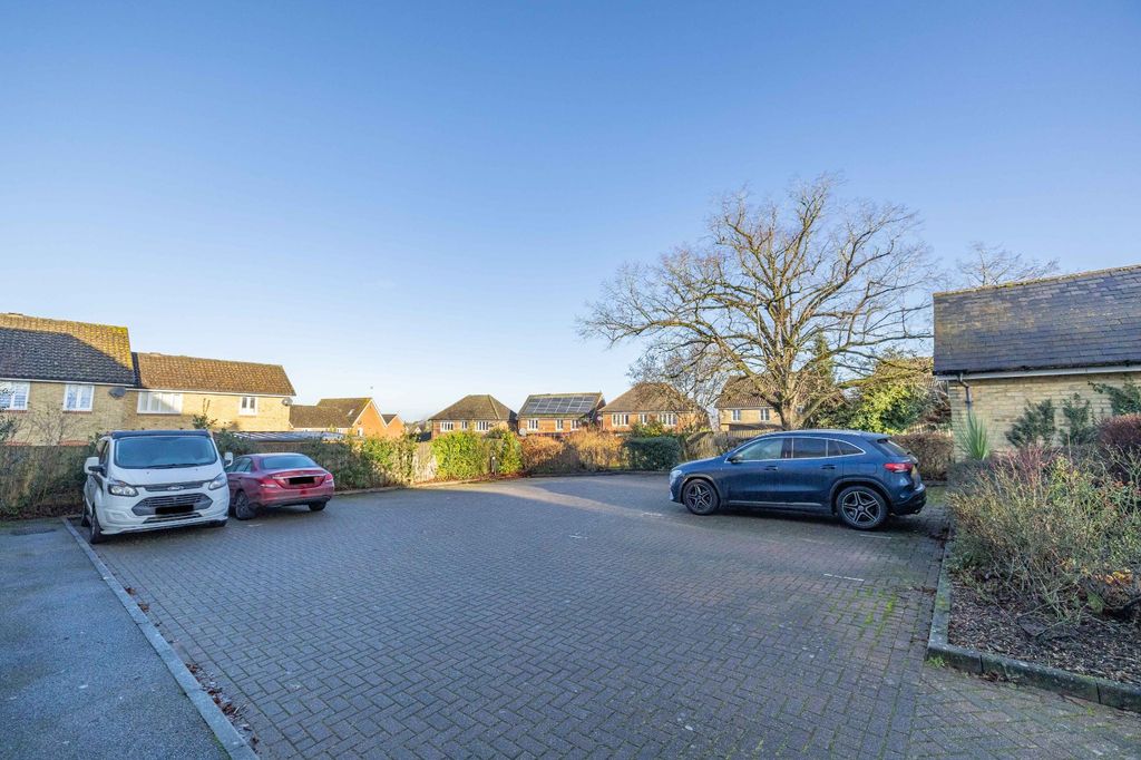 Additional image 12 of 2 bed flat for saleAinsley Way, Chartham, Canterbury CT4