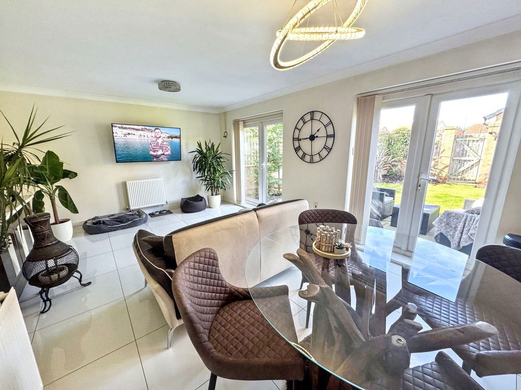 Additional image 11 of 5 bed detached house for saleCresta View, Houghton Le Spring DH5