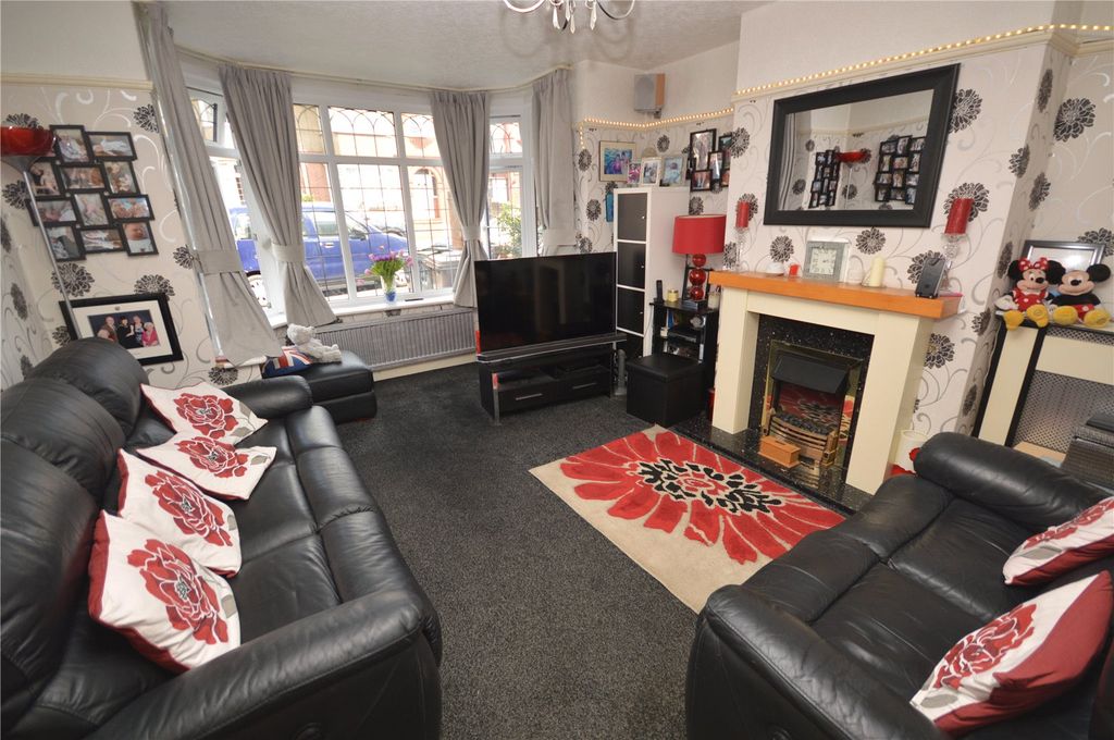 Property photo 2 of 12 Picture No. 03