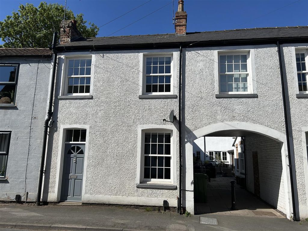 Property photo 1 of 10