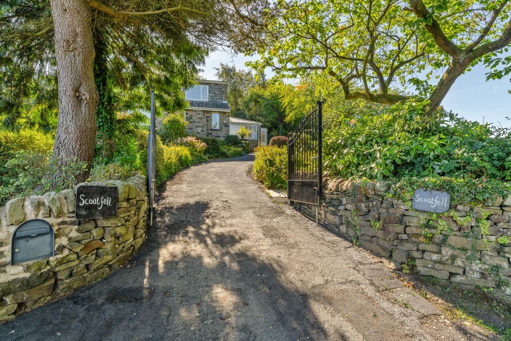 Property photo 2 of 48 Scoatfell_20.Jpg