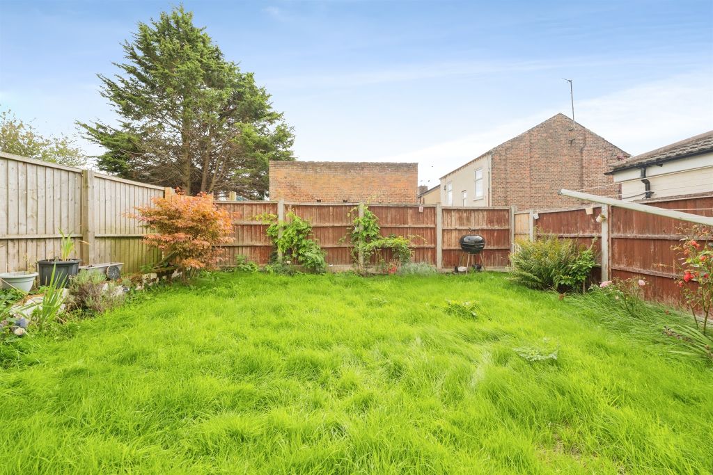 Property photo 2 of 18