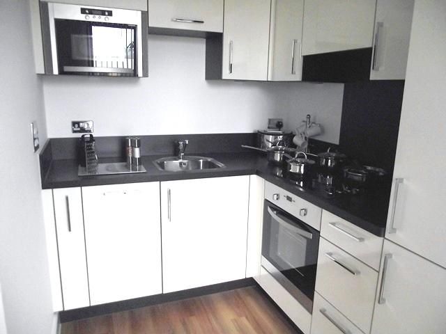 Property photo 3 of 8 Photo 3