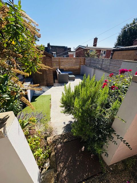 Property photo 2 of 19 Garden