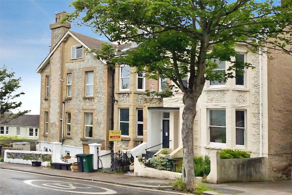 Property photo 1 of 7 Ditchling Road, Brig