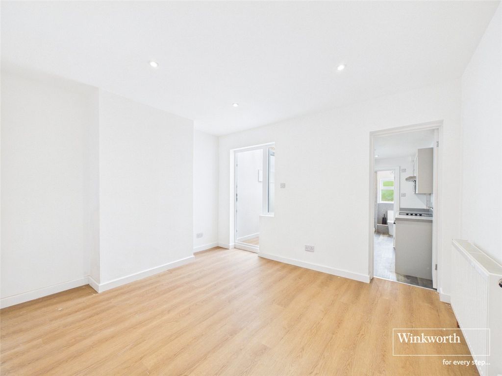 Property photo 3 of 10 Picture No. 03