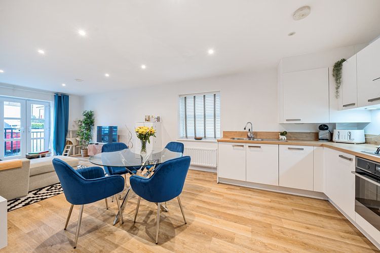 Property photo 3 of 22