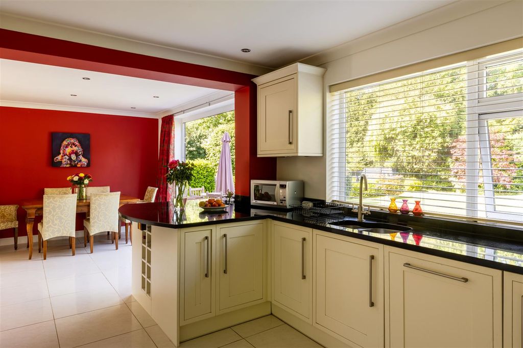 Additional image 6 of 4 bed detached house for saleBeverley Heights, Reigate RH2