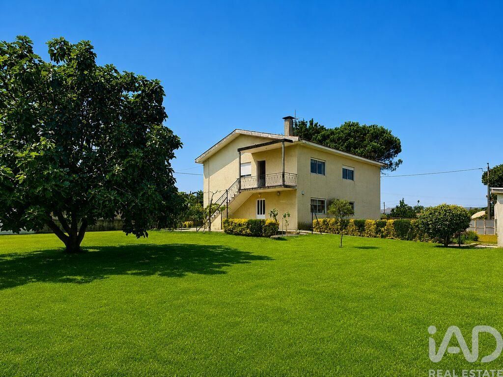 Property photo 1 of 30