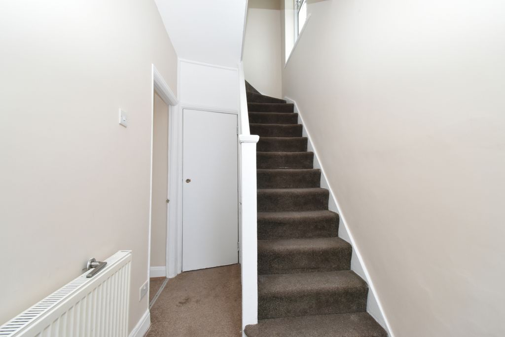 Property photo 2 of 13 Entrance