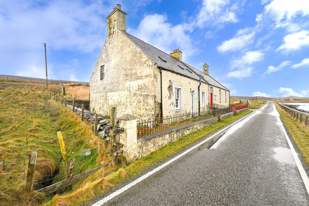 Property photo 1 of 54