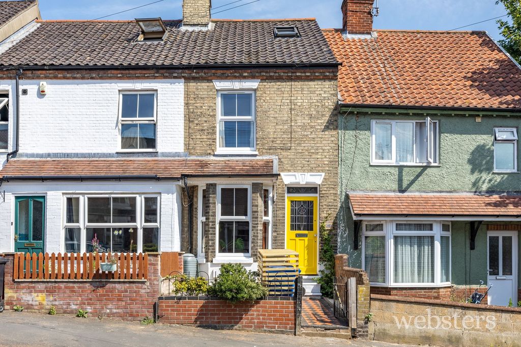 Property photo 1 of 16