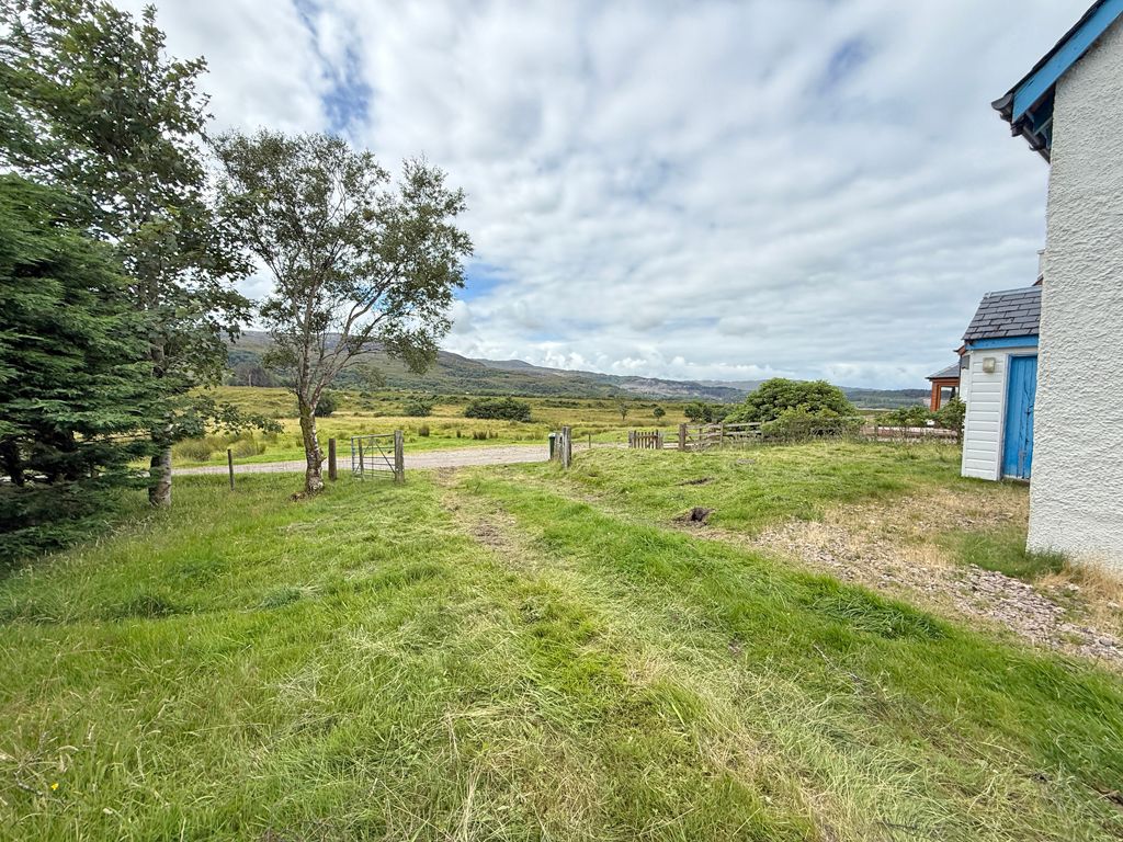 Property photo 2 of 30