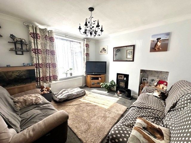 Property photo 2 of 22