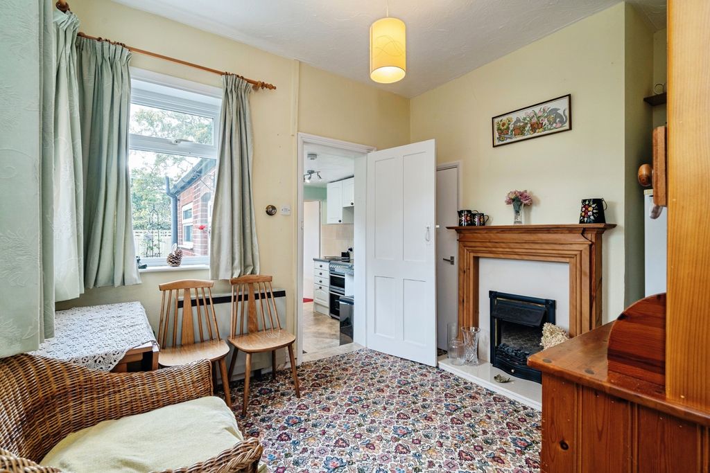 Property photo 3 of 18 Photo