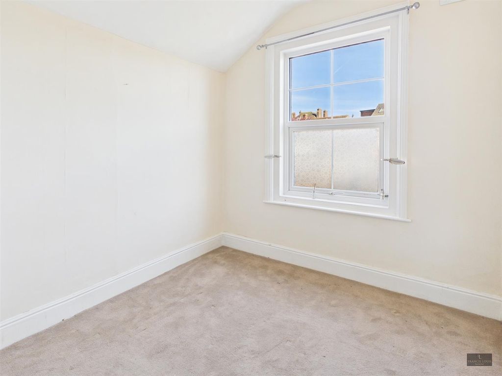 Additional image 5 of 4 bed terraced house to rentBartholomew Street West, Exeter EX4