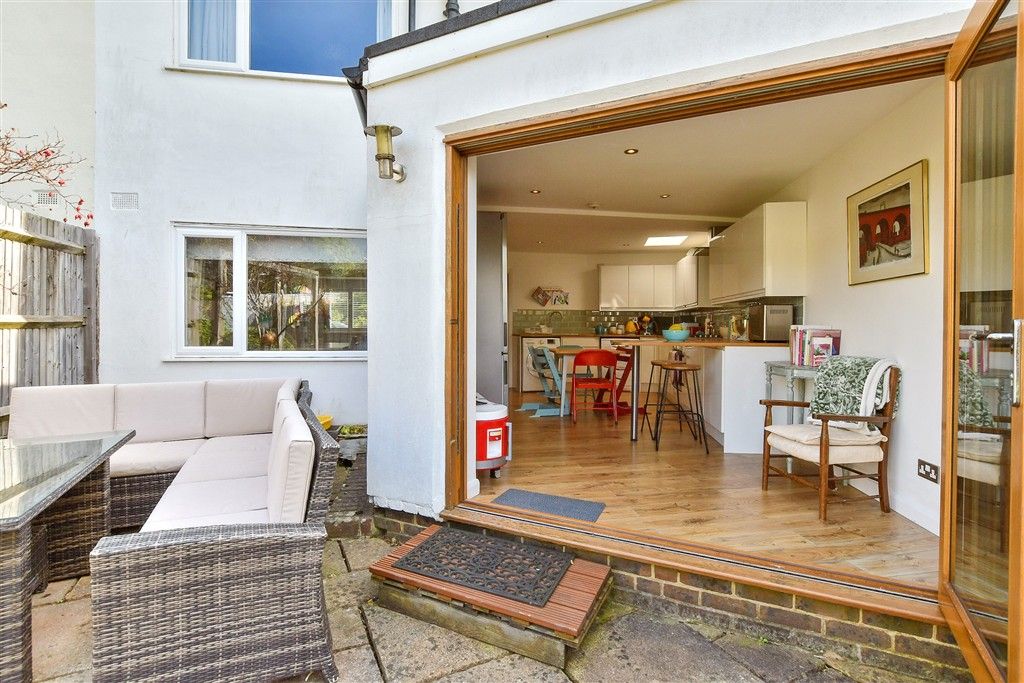 Property photo 2 of 16 External Lifestyle Photograph