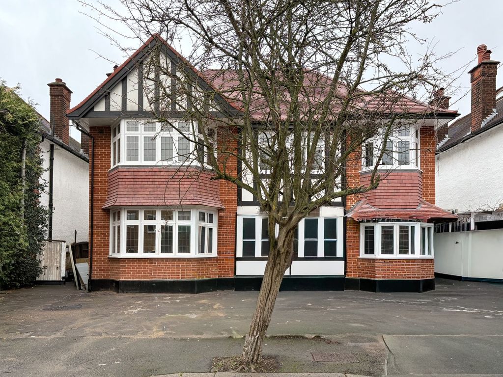 Property photo 1 of 7
