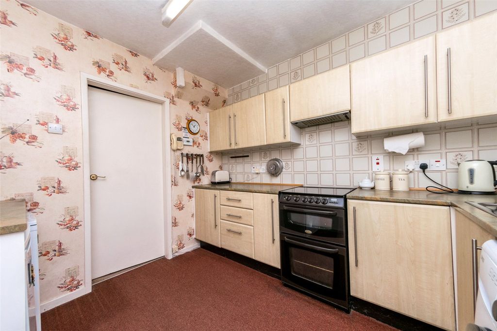 Property photo 3 of 24 Picture No. 19