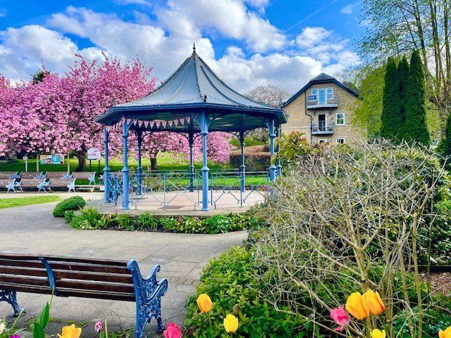 Property photo 1 of 13 Band Stand