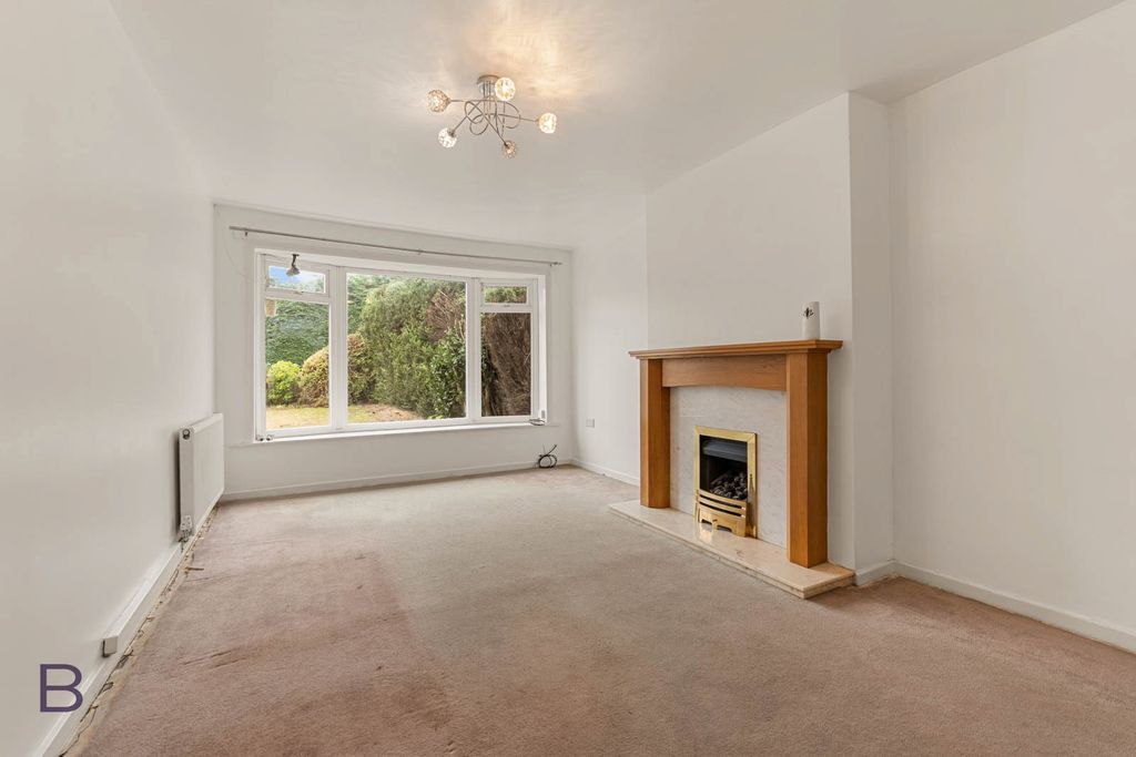 Property photo 2 of 23