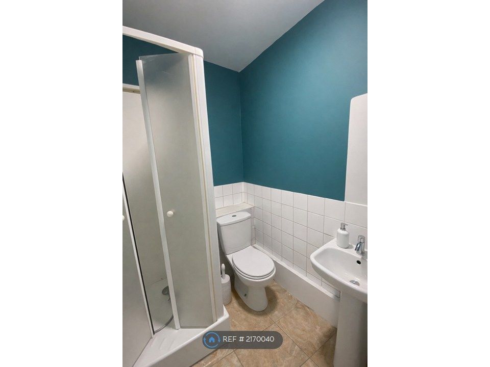 Property photo 3 of 4