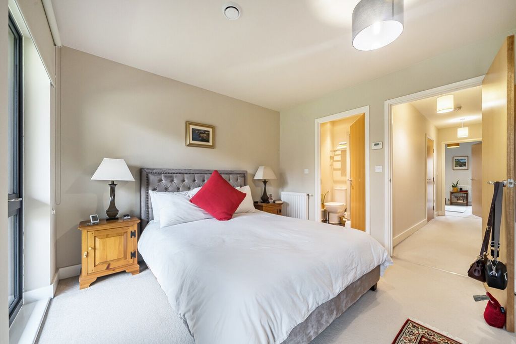 Property photo 3 of 21 Picture No. 36