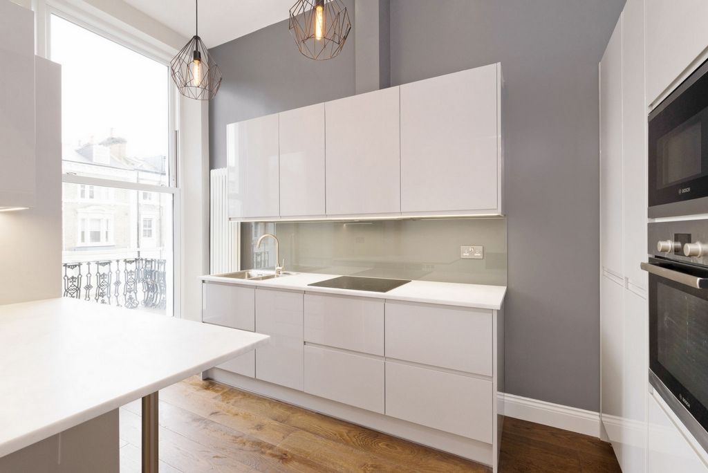 Property photo 2 of 10 Photo 2