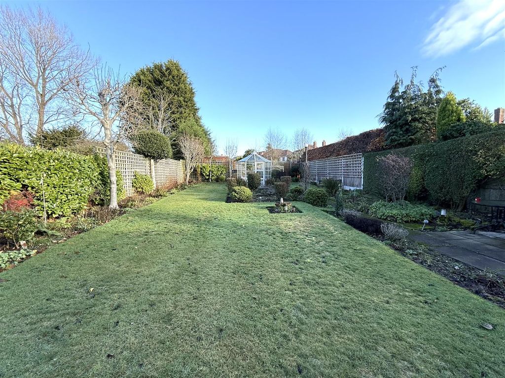 Property photo 3 of 17 278 Long Garden.Jpeg