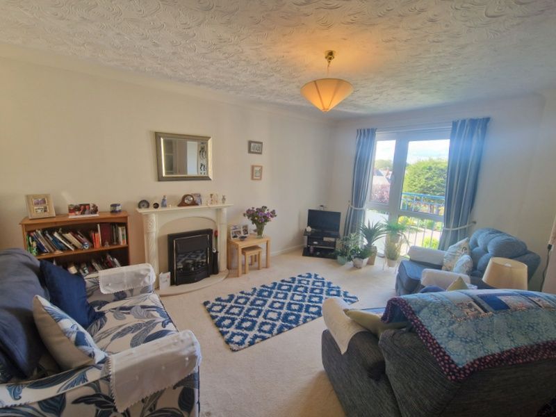 Property photo 2 of 11