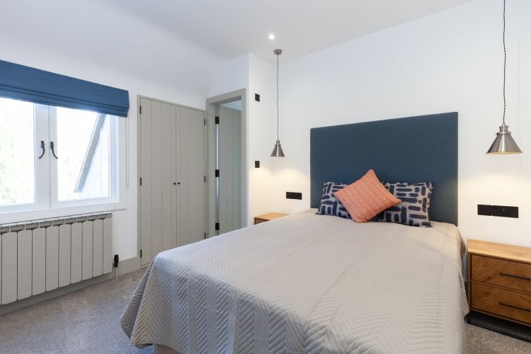 Property photo 1 of 6 237093