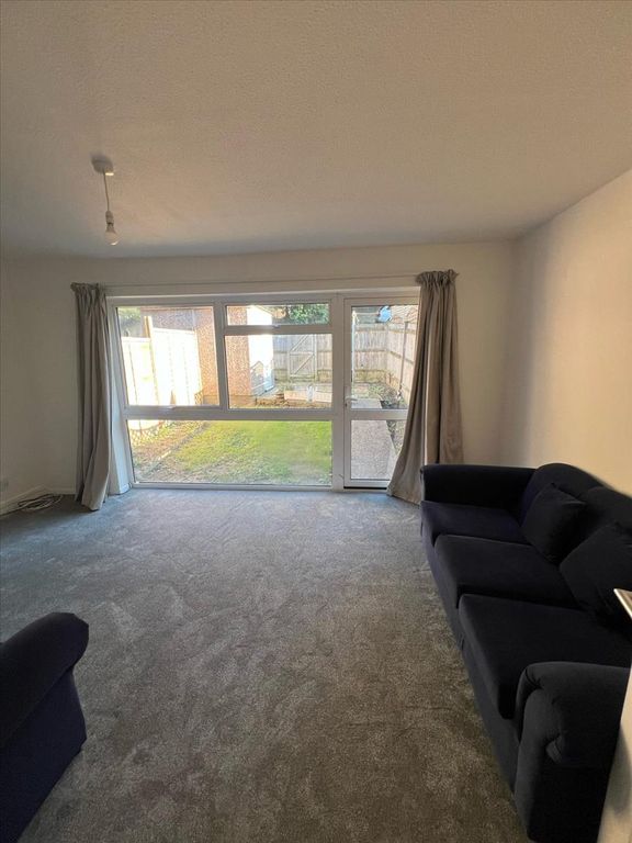 Property photo 3 of 11