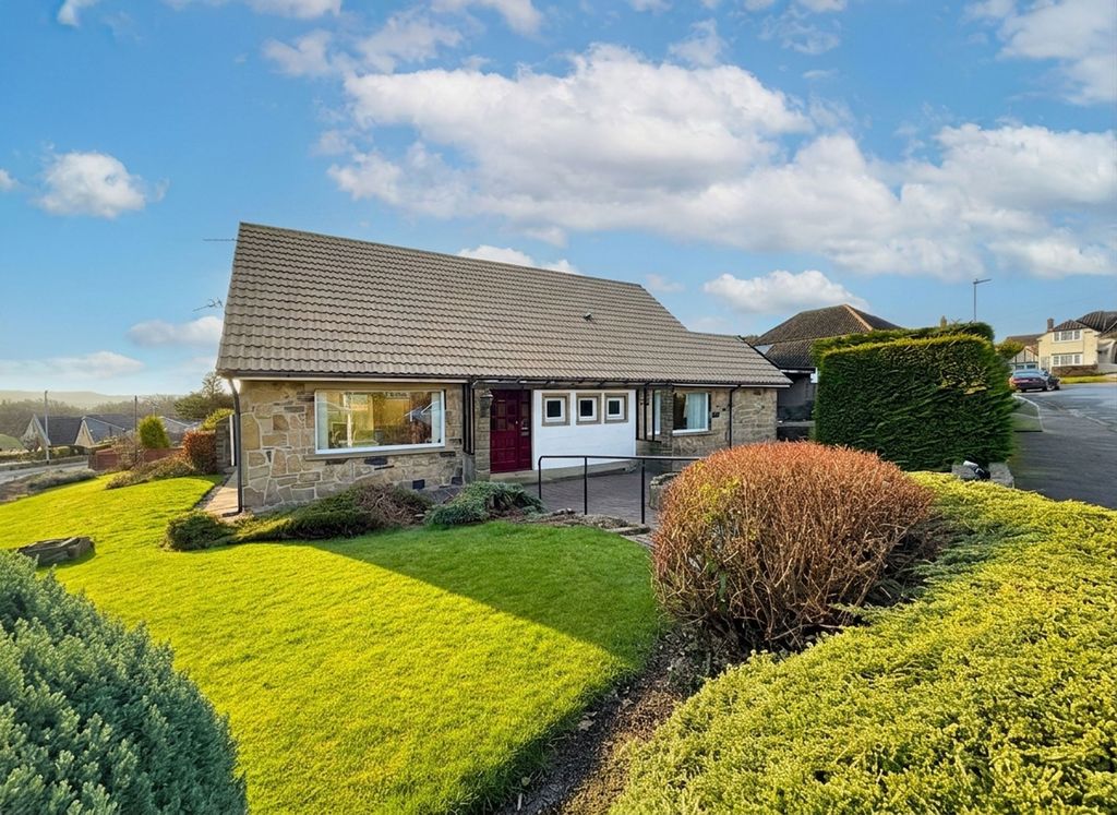 Property photo 1 of 38