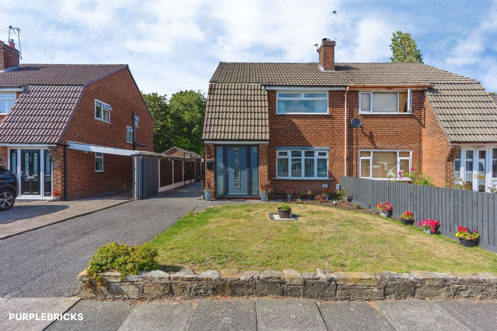 Property photo 1 of 31