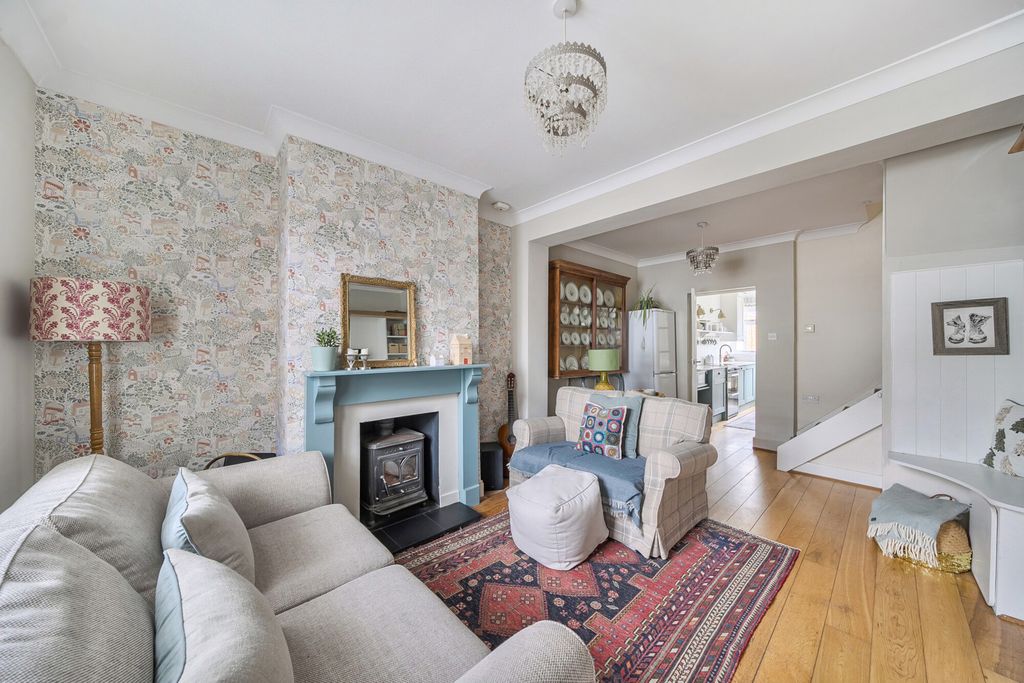 Property photo 2 of 16 Reception