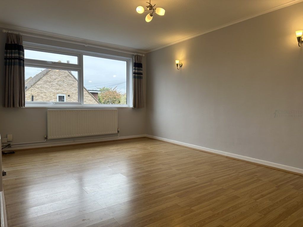 Property photo 2 of 7 Lounge