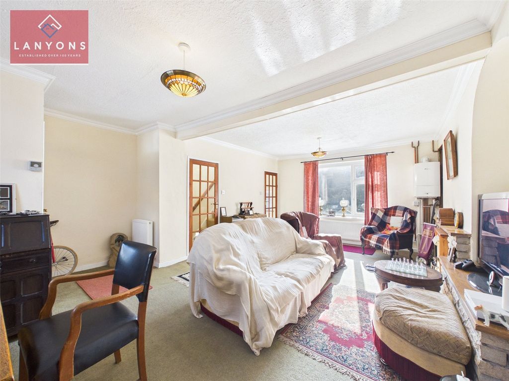 Property photo 2 of 24 Picture No. 41