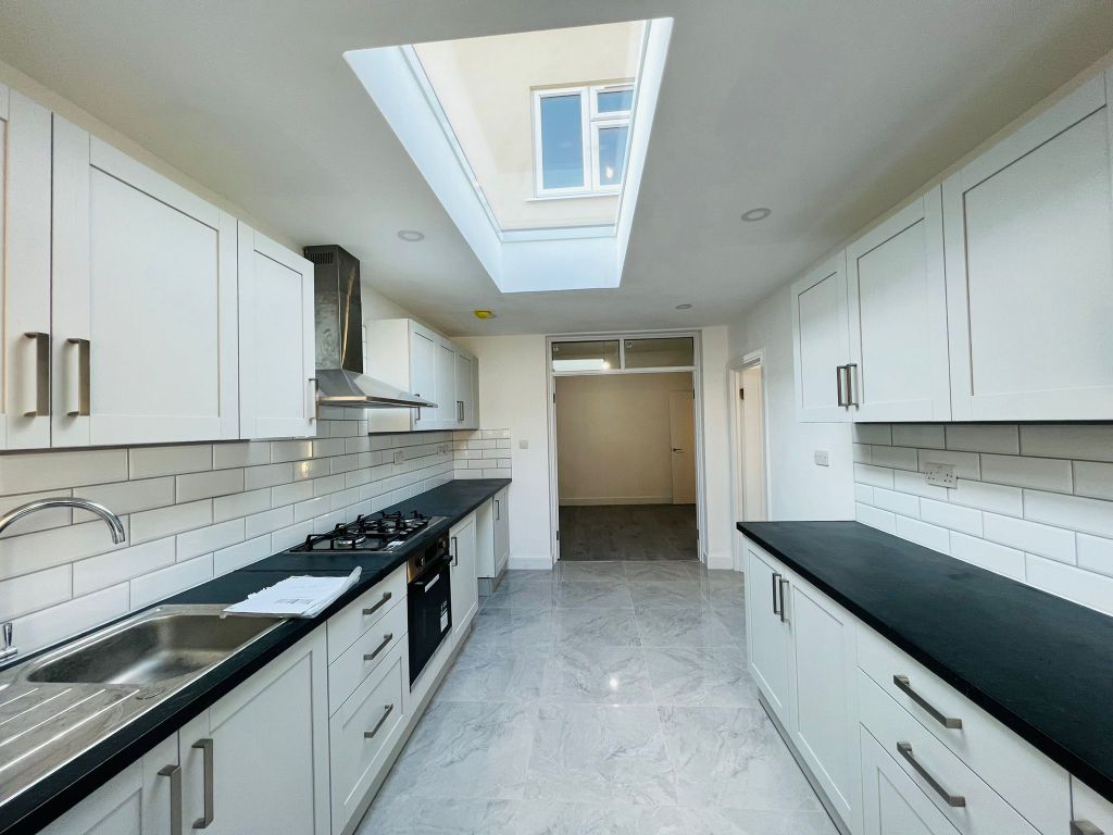 Property photo 3 of 30