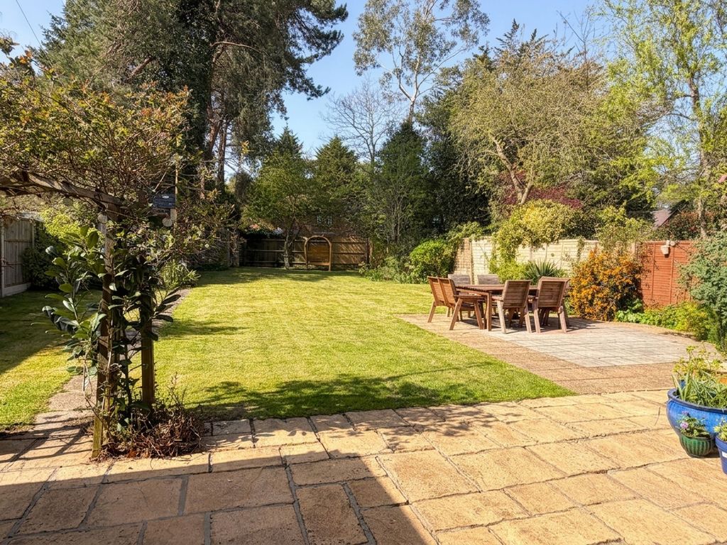 Property photo 2 of 18