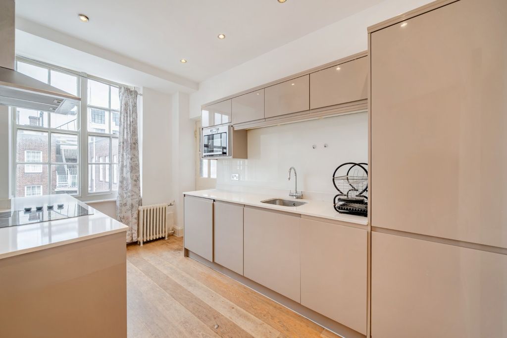 Property photo 2 of 10 Picture No. 07