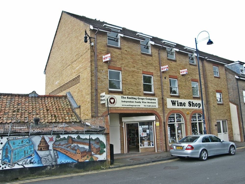 Property photo 1 of 5