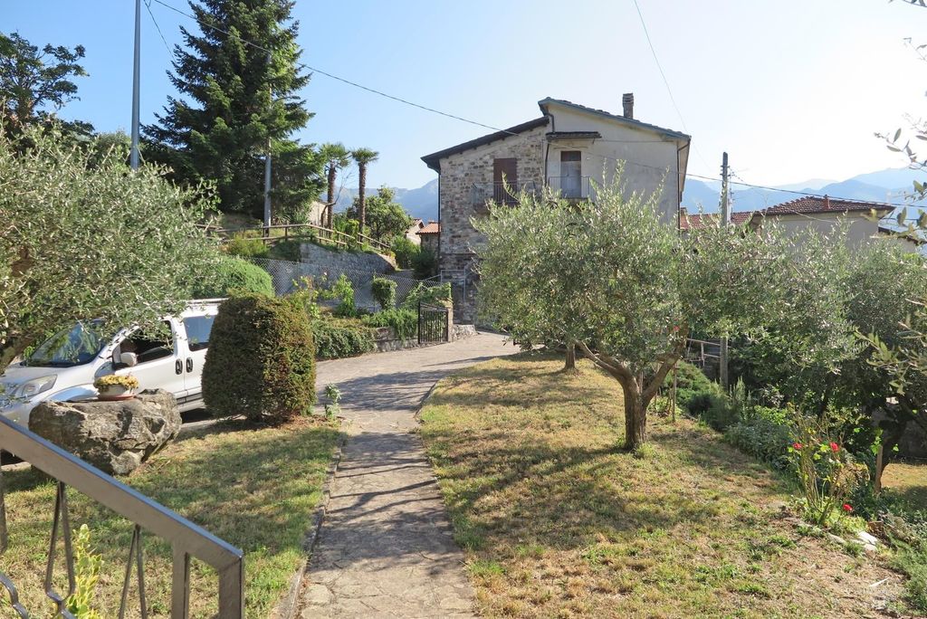 Property photo 3 of 59