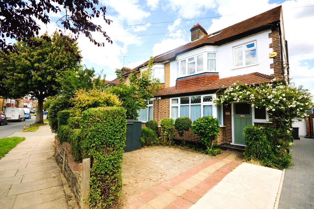 Property photo 1 of 39