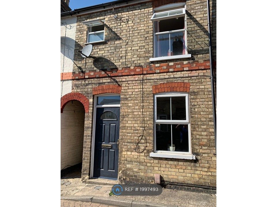 Property photo 1 of 9